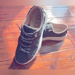 Women’s Hey Dude Karina, size 7